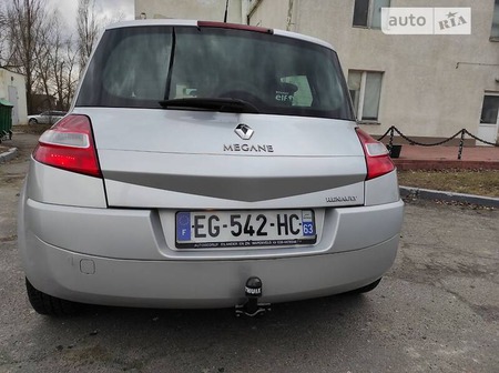 Renault Megane 2007  випуску Київ з двигуном 1.6 л бензин хэтчбек механіка за 5350 долл. 