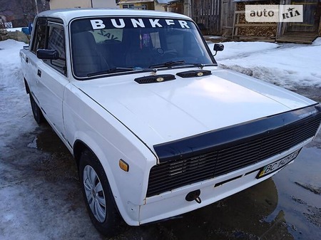 Lada 2105 1982  випуску Івано-Франківськ з двигуном 0 л бензин седан механіка за 1550 долл. 