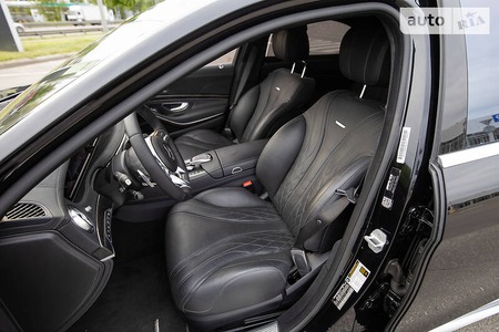 Mercedes-Benz S 63 AMG 2015  випуску Київ з двигуном 5.5 л бензин седан автомат за 95000 долл. 