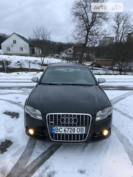 Audi A4 Limousine 2005  випуску Львів з двигуном 2 л бензин седан автомат за 8000 долл. 