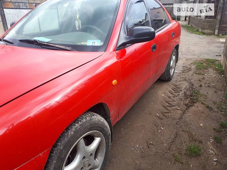 Daewoo Nubira 1998  випуску Ужгород з двигуном 1.6 л бензин седан механіка за 1900 долл. 