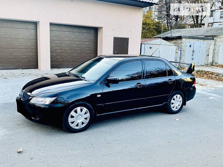 Mitsubishi Lancer 2005  випуску Харків з двигуном 1.6 л  седан автомат за 4500 долл. 