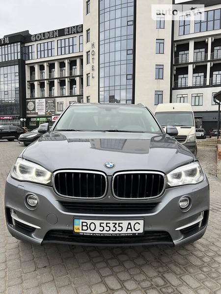 BMW X5 2013  випуску Тернопіль з двигуном 3 л дизель позашляховик автомат за 32700 долл. 