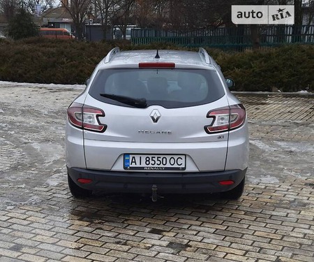 Renault Megane 2011  випуску Київ з двигуном 1.5 л дизель універсал автомат за 7300 долл. 