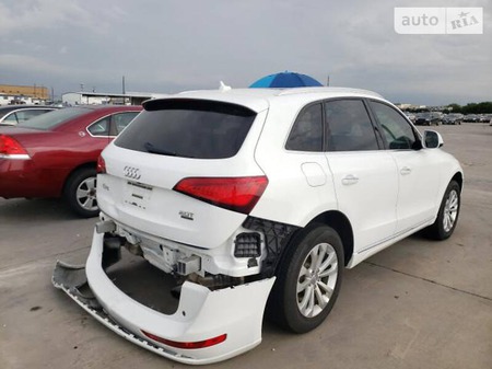 Audi Q5 2016  випуску Харків з двигуном 0 л бензин позашляховик автомат за 10500 долл. 
