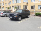 Chevrolet Suburban 2000 Київ 5.3 л  позашляховик автомат к.п.