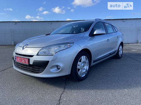 Renault Megane 2011  випуску Київ з двигуном 1.5 л дизель універсал механіка за 7700 долл. 