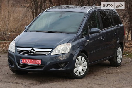 Opel Zafira Tourer 2008  випуску Київ з двигуном 1.7 л дизель мінівен механіка за 7900 долл. 