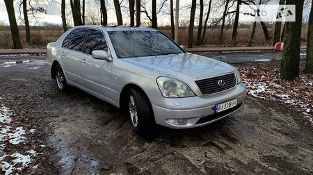 Lexus LS 430 2002  випуску Київ з двигуном 4.3 л  седан автомат за 6100 долл. 