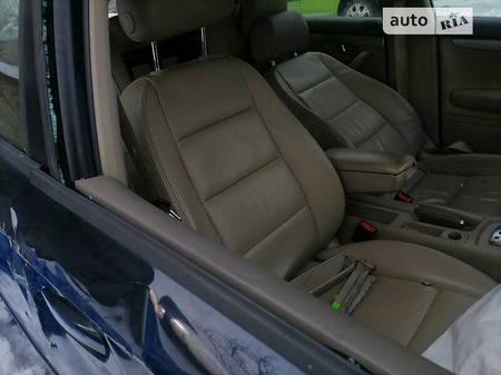 Audi A4 Limousine 2006  випуску Ужгород з двигуном 2 л дизель універсал автомат за 2400 долл. 