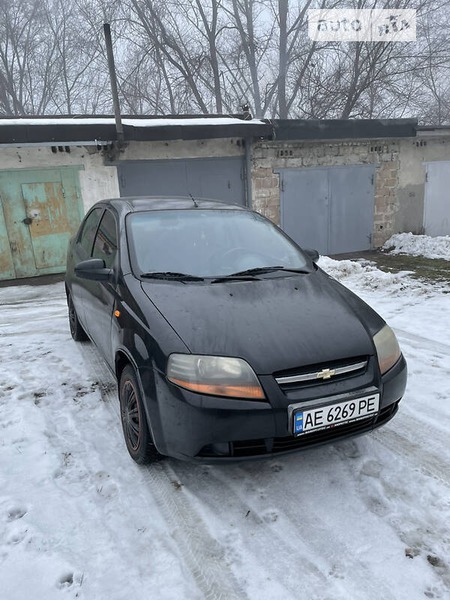 Chevrolet Aveo 2006  випуску Дніпро з двигуном 1.5 л бензин седан механіка за 2999 долл. 