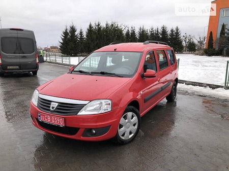 Dacia Logan MCV 2009  випуску Суми з двигуном 1.6 л бензин універсал механіка за 6800 долл. 