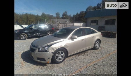 Chevrolet Cruze 2014  випуску Київ з двигуном 1.4 л бензин седан автомат за 1400 долл. 