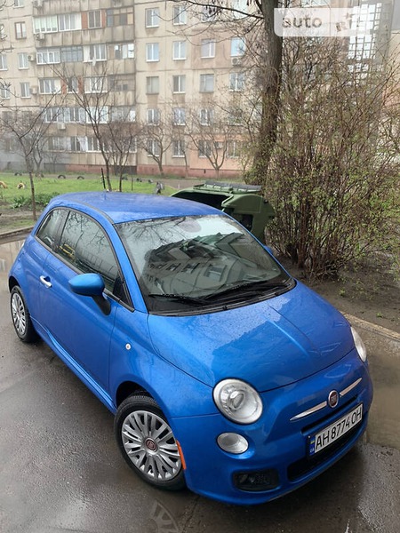 Fiat 500 2014  випуску Донецьк з двигуном 1.4 л бензин хэтчбек автомат за 9700 долл. 