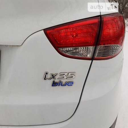 Hyundai ix35 2011  випуску Черкаси з двигуном 1.7 л дизель позашляховик механіка за 12500 долл. 