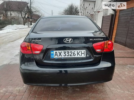 Hyundai Elantra 2008  випуску Харків з двигуном 1.6 л  седан  за 6499 долл. 