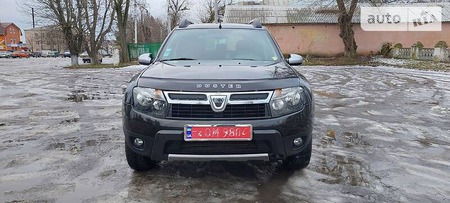 Dacia Duster 2013  випуску Черкаси з двигуном 1.5 л дизель позашляховик механіка за 10800 долл. 