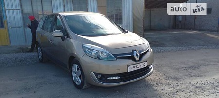 Renault Scenic 2014  випуску Херсон з двигуном 1.5 л  мінівен механіка за 11500 долл. 