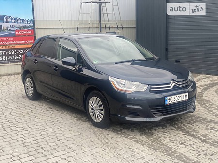 Citroen C4 2012  випуску Львів з двигуном 1.4 л бензин хэтчбек механіка за 8300 долл. 