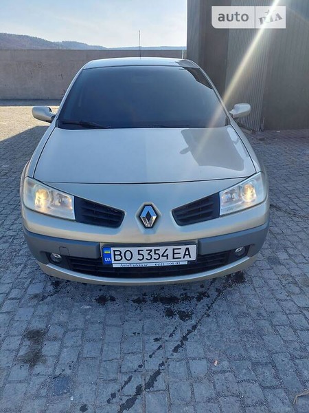 Renault Megane 2006  випуску Тернопіль з двигуном 1.6 л бензин хэтчбек механіка за 5200 долл. 