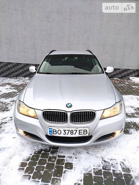 BMW 318 2012  випуску Тернопіль з двигуном 2 л дизель універсал автомат за 11400 долл. 