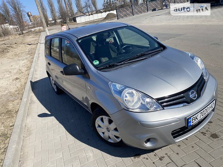 Nissan Note 2011  випуску Рівне з двигуном 1.5 л дизель хэтчбек механіка за 6300 долл. 