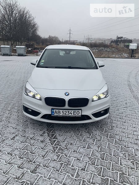 BMW 218 2016  випуску Вінниця з двигуном 2 л дизель хэтчбек автомат за 17000 долл. 