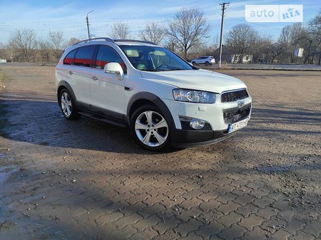 Chevrolet Captiva 2012  випуску Івано-Франківськ з двигуном 2.2 л дизель позашляховик автомат за 11888 долл. 