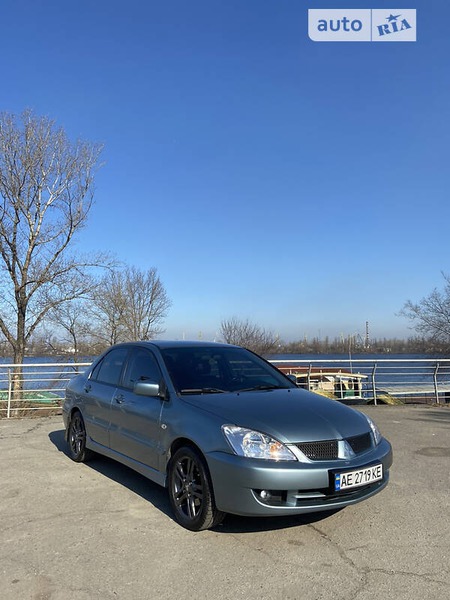 Mitsubishi Lancer 2006  випуску Дніпро з двигуном 1.6 л  седан автомат за 5999 долл. 