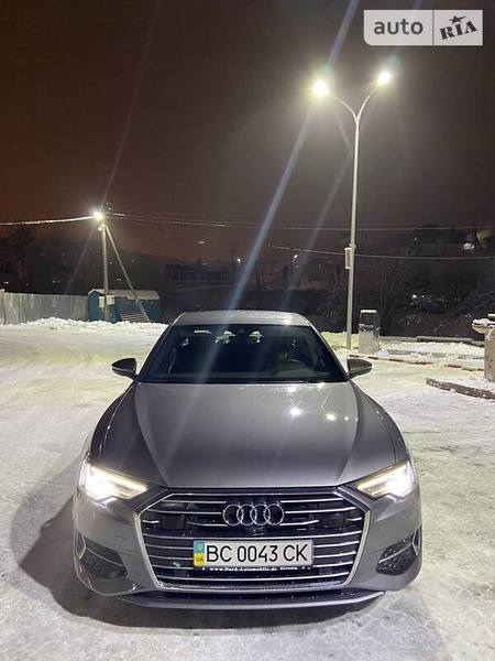 Audi A6 Limousine 2019  випуску Львів з двигуном 2 л гібрид седан автомат за 57999 долл. 