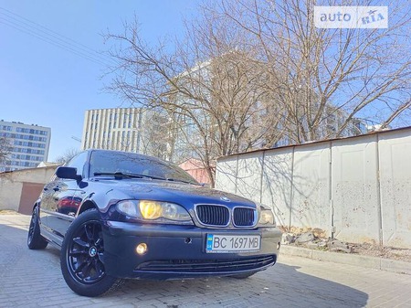 BMW 318 2002  випуску Дніпро з двигуном 1.8 л бензин седан механіка за 4499 долл. 