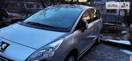 Peugeot 5008 2010  випуску Хмельницький з двигуном 1.6 л бензин мінівен механіка за 7600 долл. 