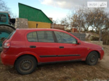 Nissan Almera 2004  випуску Чернігів з двигуном 1.5 л бензин хэтчбек  за 3300 долл. 