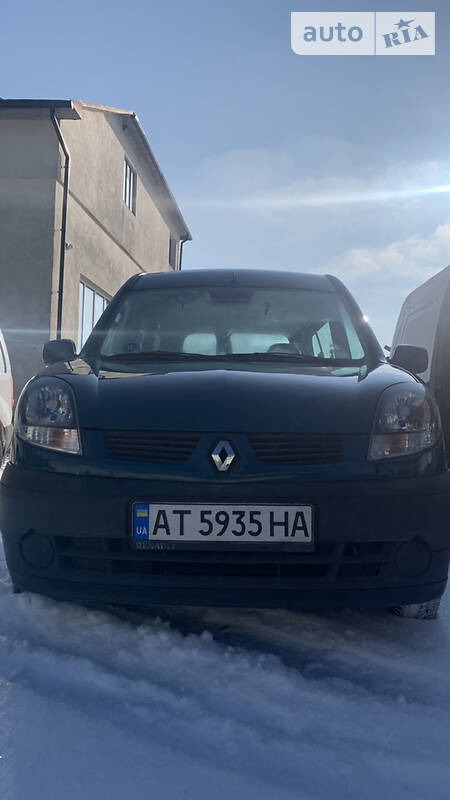 Renault Kangoo 2005  випуску Івано-Франківськ з двигуном 1.2 л бензин мінівен механіка за 4100 долл. 