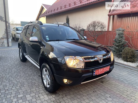 Dacia Duster 2012  випуску Івано-Франківськ з двигуном 1.5 л дизель позашляховик механіка за 8250 долл. 