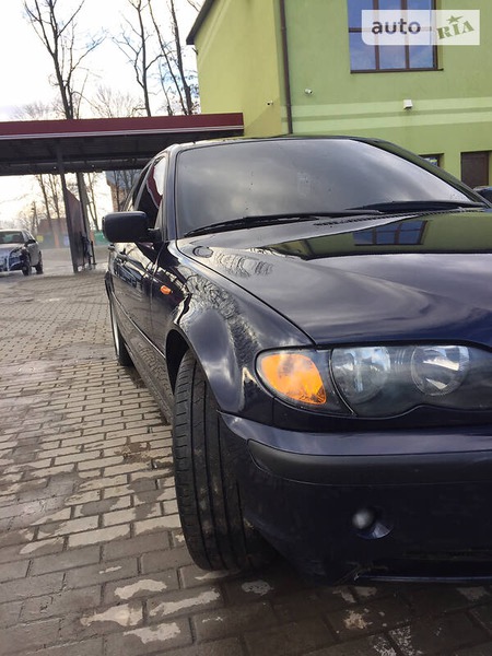 BMW 318 2001  випуску Івано-Франківськ з двигуном 2 л бензин універсал механіка за 5350 долл. 