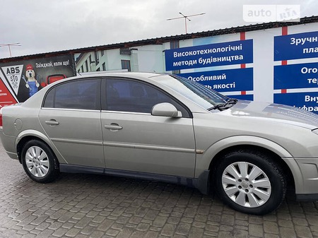 Opel Vectra 2003  випуску Івано-Франківськ з двигуном 1.9 л дизель седан автомат за 4750 долл. 