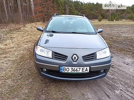 Renault Megane 2006  випуску Тернопіль з двигуном 1.6 л бензин універсал механіка за 6200 долл. 
