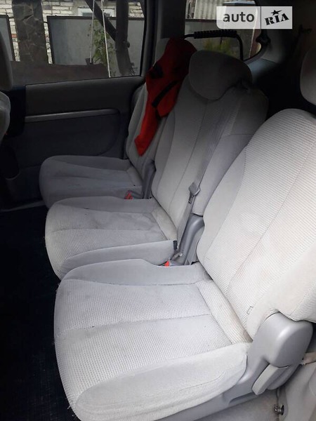 KIA Carnival 2007  випуску Ужгород з двигуном 2.9 л дизель мінівен механіка за 6000 долл. 