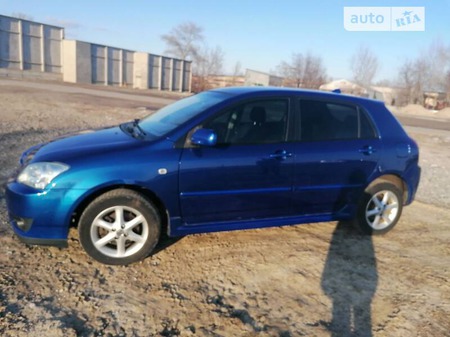 Toyota Corolla 2005  випуску Дніпро з двигуном 1.4 л дизель хэтчбек механіка за 5000 долл. 