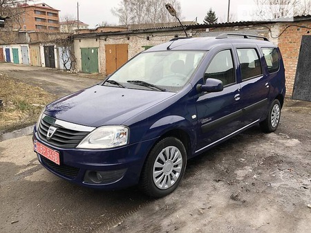 Dacia Logan MCV 2009  випуску Суми з двигуном 1.6 л бензин універсал механіка за 6450 долл. 