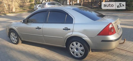 Ford Mondeo 2005  випуску Львів з двигуном 0 л дизель седан механіка за 3600 долл. 