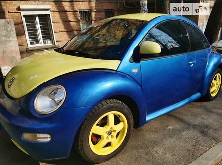 Volkswagen Beetle 1999  випуску Київ з двигуном 2 л бензин купе автомат за 4500 долл. 