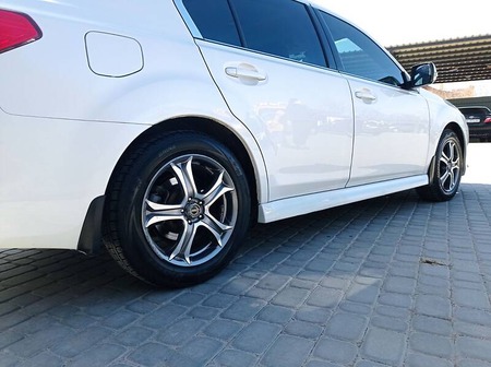 Subaru Legacy 2010  випуску Вінниця з двигуном 2 л  седан автомат за 9999 долл. 