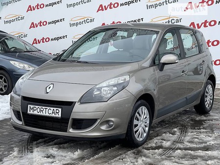 Renault Scenic 2011  випуску Херсон з двигуном 0 л дизель мінівен автомат за 7500 долл. 