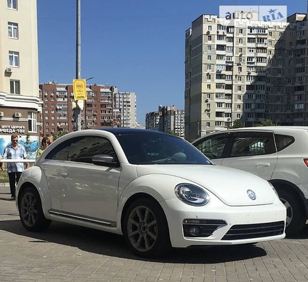 Volkswagen Beetle 2014  випуску Івано-Франківськ з двигуном 0 л дизель купе автомат за 10800 долл. 