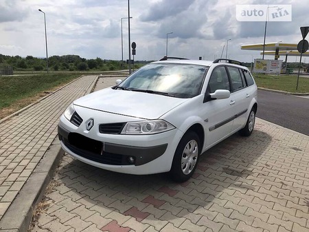 Renault Megane 2006  випуску Київ з двигуном 0 л бензин універсал автомат за 4500 долл. 