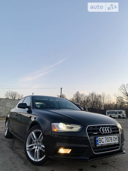 Audi A4 Limousine 2013  випуску Львів з двигуном 2 л бензин седан автомат за 14999 долл. 