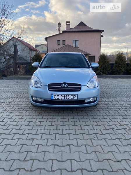 Hyundai Accent 2007  випуску Чернівці з двигуном 1.4 л бензин седан механіка за 6000 долл. 