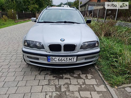 BMW 330 2000  випуску Львів з двигуном 3 л дизель універсал автомат за 4500 долл. 